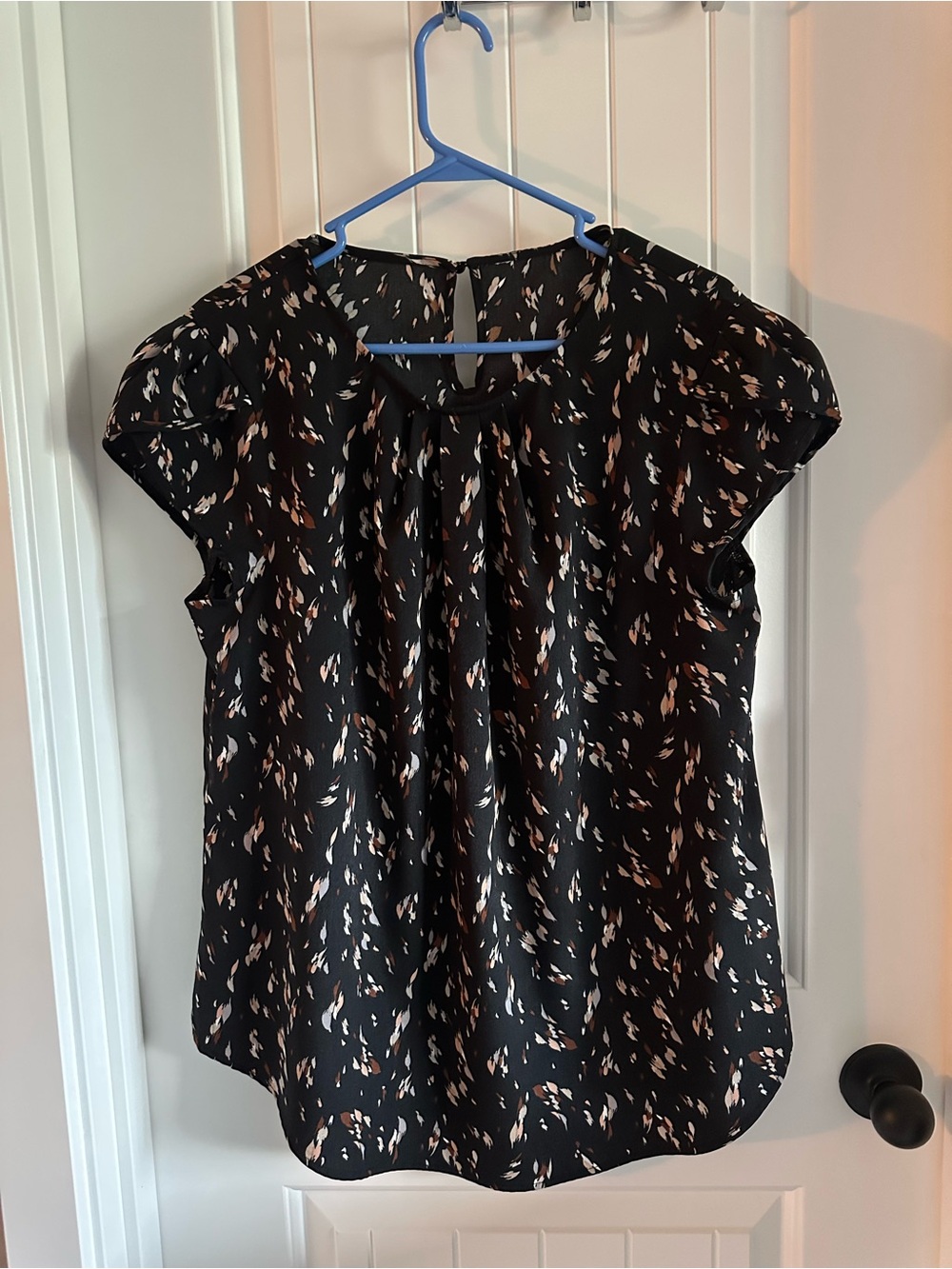 Women’s Black Cap Sleeve Printed Blouse